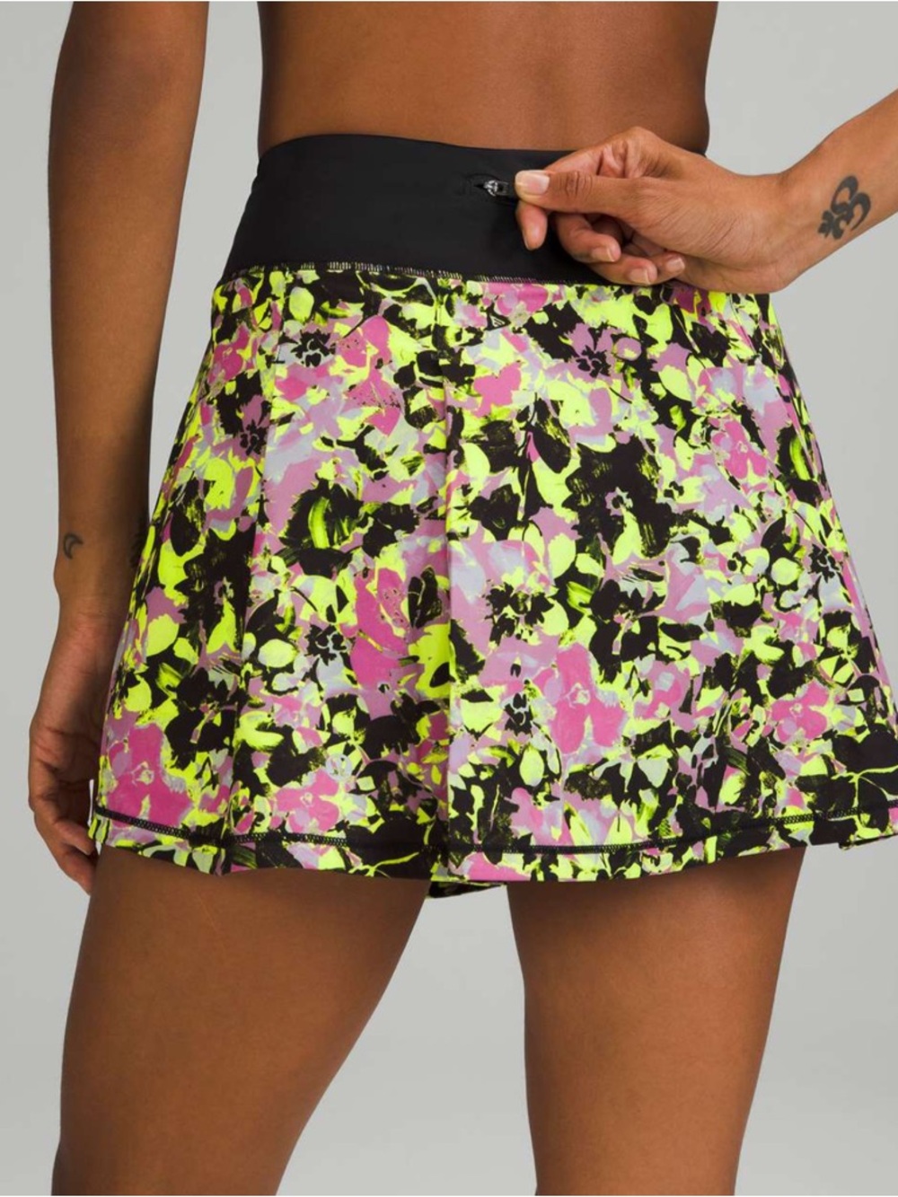 Lululemon Pace Rival Mid-Rise skirt Women’s size 12